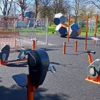 Revamped outdoor gyms unveiled at two Derby parks